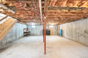 16 Market St, Mastic Beach, NY 11951 - Photo 27