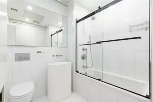 310 W 114th St, New York, NY 10026 - Photo 9