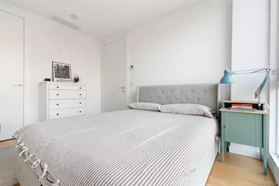 310 W 114th Street #7, New York, NY 10026 - Photo 7