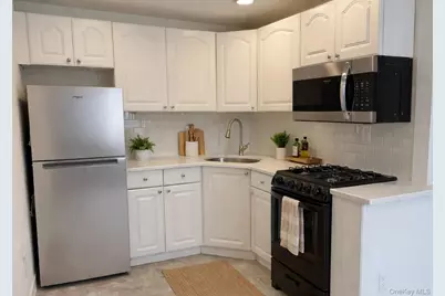 1711 William Street, Merrick, NY 11566 - Photo 3