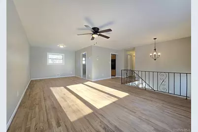 19 University Drive, Ronkonkoma, NY 11779 - Photo 7