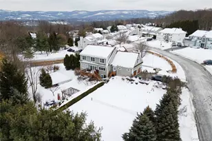 1016 Forest Glen, New Windsor, NY 12553 - Photo 3