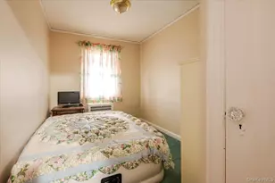 3304 Bouck Ave, Bronx, NY 10469 - Photo 11