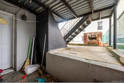 3304 Bouck Avenue, Bronx, NY 10469 - Photo 23