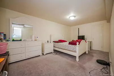 3304 Bouck Avenue, Bronx, NY 10469 - Photo 21