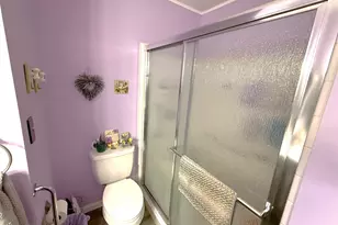 418 Weymouth Ct, Ridge, NY 11961 - Photo 9