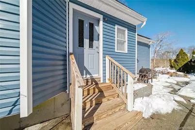 342 Revilo Avenue, Shirley, NY 11967 - Photo 25