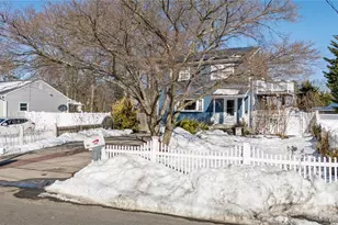 342 Revilo Ave, Shirley, NY 11967 - Photo 3