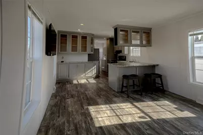 150 Main Street #1A, Islip, NY 11751 - Photo 5