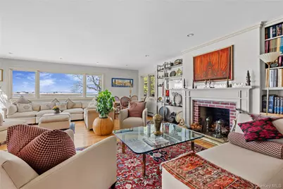 5 Shore Drive, Setauket, NY 11733 - Photo 19