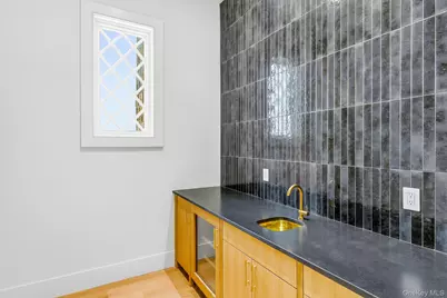 120 Halsey Lane, Bridgehampton, NY 11932 - Photo 17