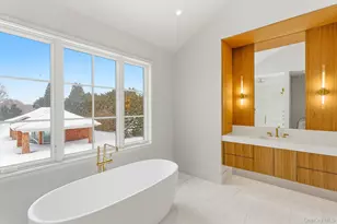 120 Halsey Ln, Bridgehampton, NY 11932 - Photo 29