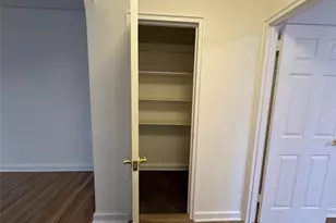 67-35 Yellowstone Blvd, Forest Hills, NY 11375 - Photo 11