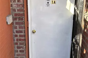 1527 E 172nd St, Bronx, NY 10472 - Photo 1