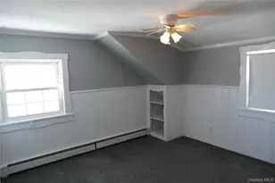 21 Potter St, Patchogue, NY 11772 - Photo 15