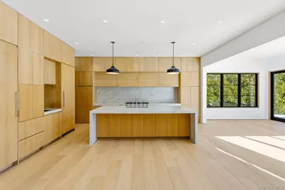 50 Tuckahoe Lane, Southampton, NY 11968 - Photo 7