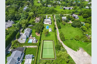 50 Tuckahoe Lane, Southampton, NY 11968 - Photo 1