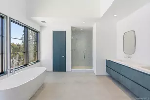 50 Tuckahoe Ln, Southampton, NY 11968 - Photo 23