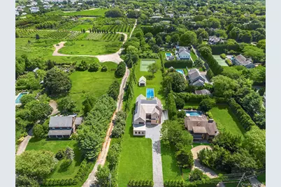 50 Tuckahoe Lane, Southampton, NY 11968 - Photo 1