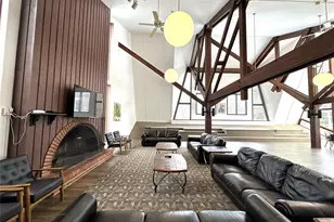 211 Falcon Ct, Poughkeepsie, NY 12603 - Photo 15