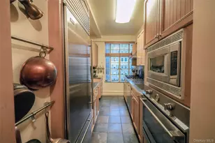 320 Central Prk W, New York, NY 10025 - Photo 13