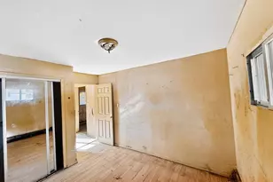 108 Suffolk Ave, Brentwood, NY 11717 - Photo 11