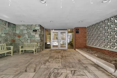 579 W 215th Street #7C, New York, NY 10034 - Photo 17