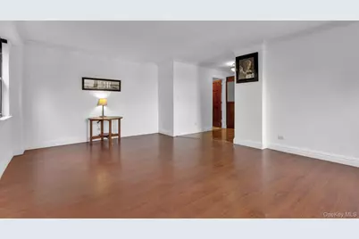 579 W 215th Street #7C, New York, NY 10034 - Photo 5