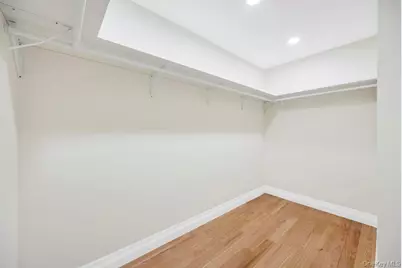 351 Concord Avenue, East Meadow, NY 11554 - Photo 17