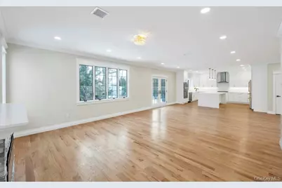 351 Concord Avenue, East Meadow, NY 11554 - Photo 23