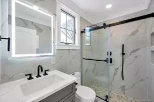 351 Concord Ave, East Meadow, NY 11554 - Photo 21