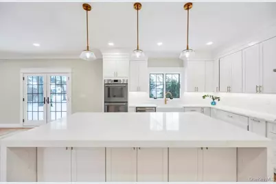 351 Concord Avenue, East Meadow, NY 11554 - Photo 27