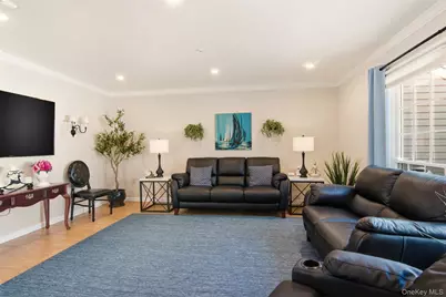 27 Hearthside Drive, Mount Sinai, NY 11766 - Photo 5