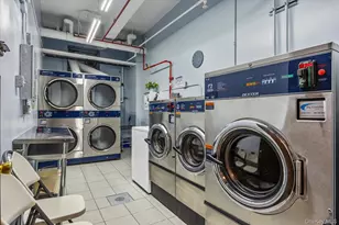 39-76 57th St, Woodside, NY 11377 - Photo 15