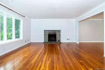 14 Dimsdale Drive, Scarsdale, NY 10583 - Photo 11