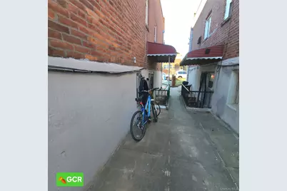 3718 Lyme Avenue, Brooklyn, NY 11224 - Photo 9