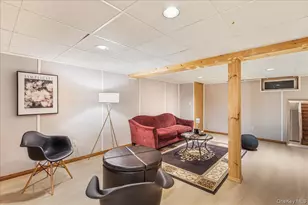 18 Robert Dr, Huntington, NY 11743 - Photo 23