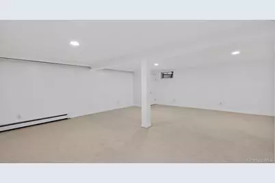 10424 208th Street, Queens Village, NY 11429 - Photo 21