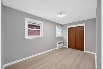 10424 208th Street, Queens Village, NY 11429 - Photo 11