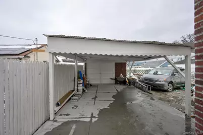 10424 208th Street, Queens Village, NY 11429 - Photo 29