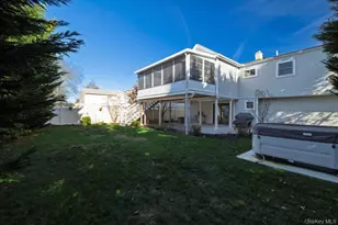 2970 Bond Dr, Merrick, NY 11566 - Photo 27