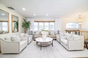 2970 Bond Dr, Merrick, NY 11566 - Photo 3