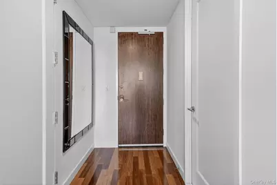 10 City Place #PH3H, White Plains, NY 10601 - Photo 3