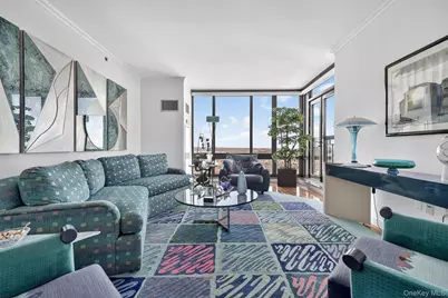 10 City Place #PH3H, White Plains, NY 10601 - Photo 9