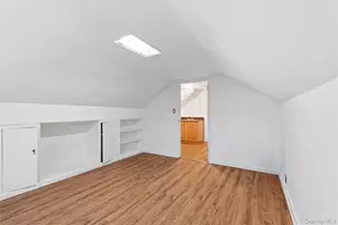 2322 Pearsall Ave, Bronx, NY 10469 - Photo 31