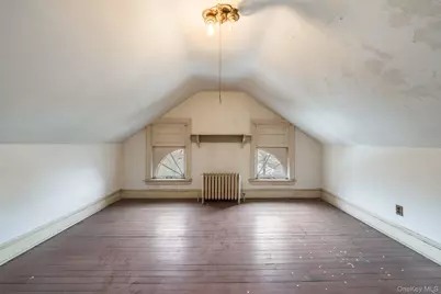 1967 Washington Avenue, Seaford, NY 11783 - Photo 17