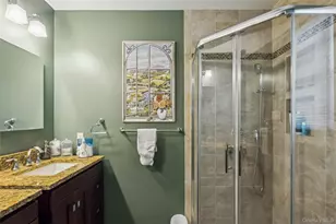 688 Hempstead Ave, Rockville Centre, NY 11570 - Photo 21