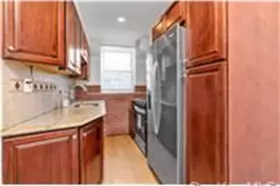 141-34 79th Ave, Flushing, NY 11367 - Photo 5