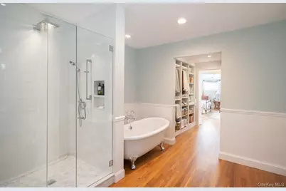 1545 E Gillette Drive, East Marion, NY 11939 - Photo 19