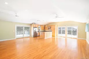 1545 E Gillette Dr, East Marion, NY 11939 - Photo 13